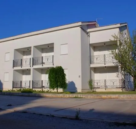 Ivano * Zaton (Zadar)
