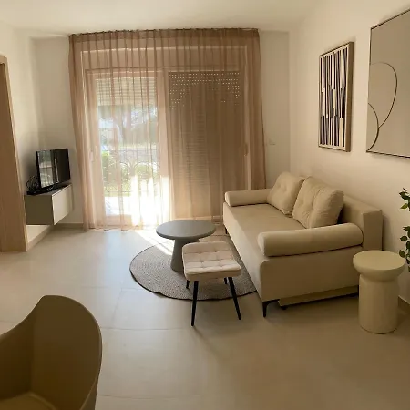 Ivano Apartamento *